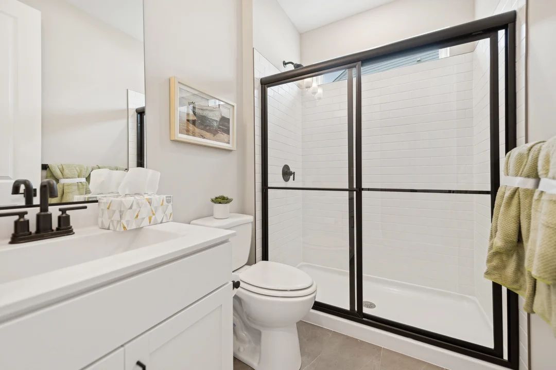 Extra Suite Bathroom