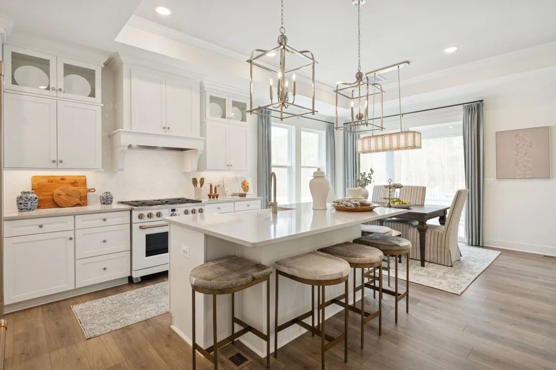 Kitchen with pendant lighting