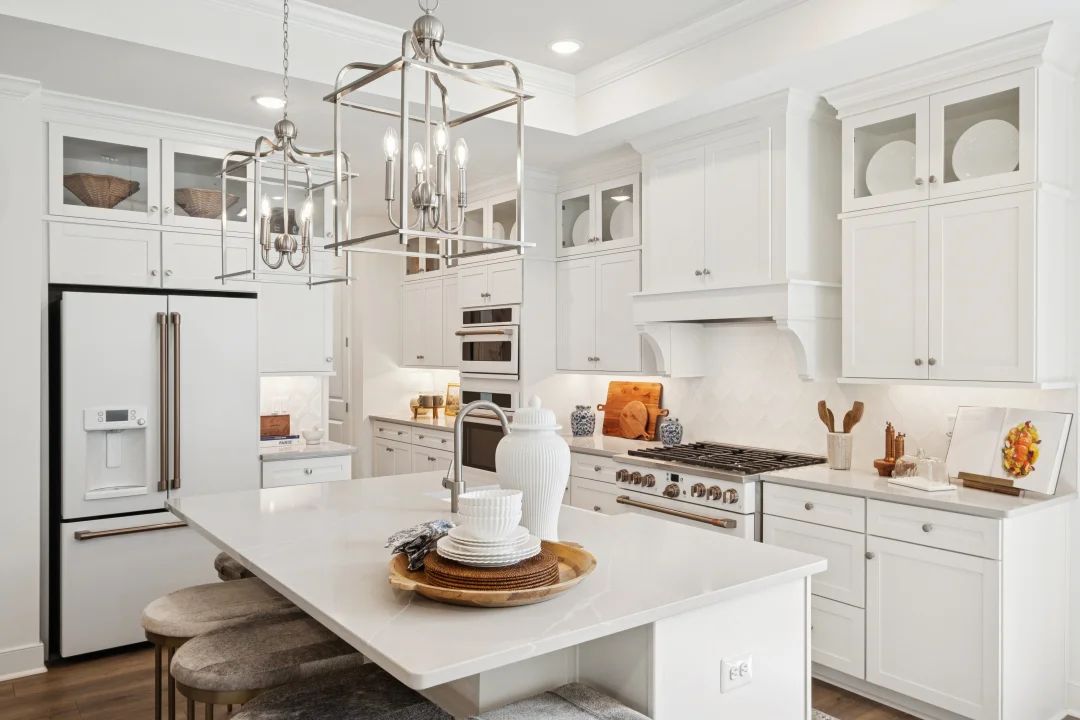 Kitchen with quartz island and countertops