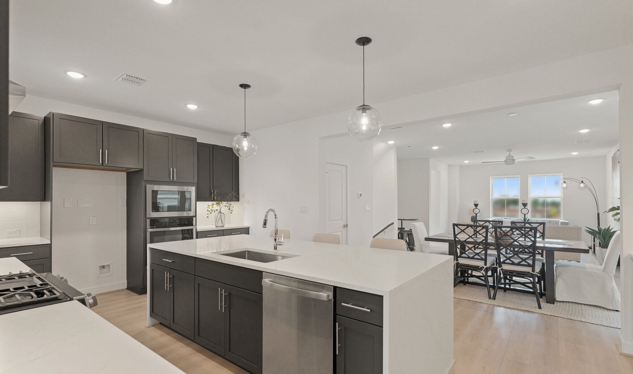 2323 Via Cami Ln (Rivercrest II)