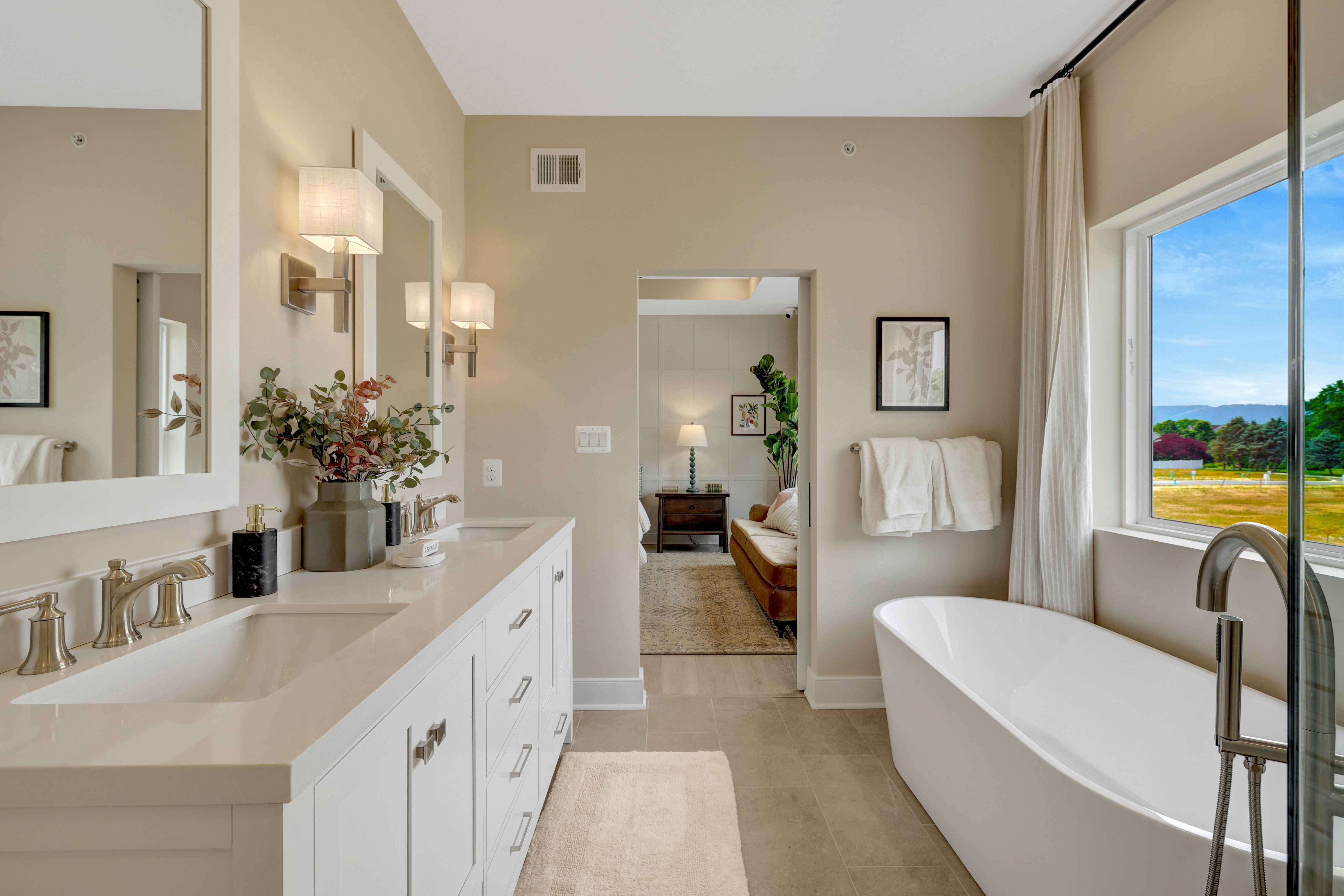 Primary bath with freestanding tub