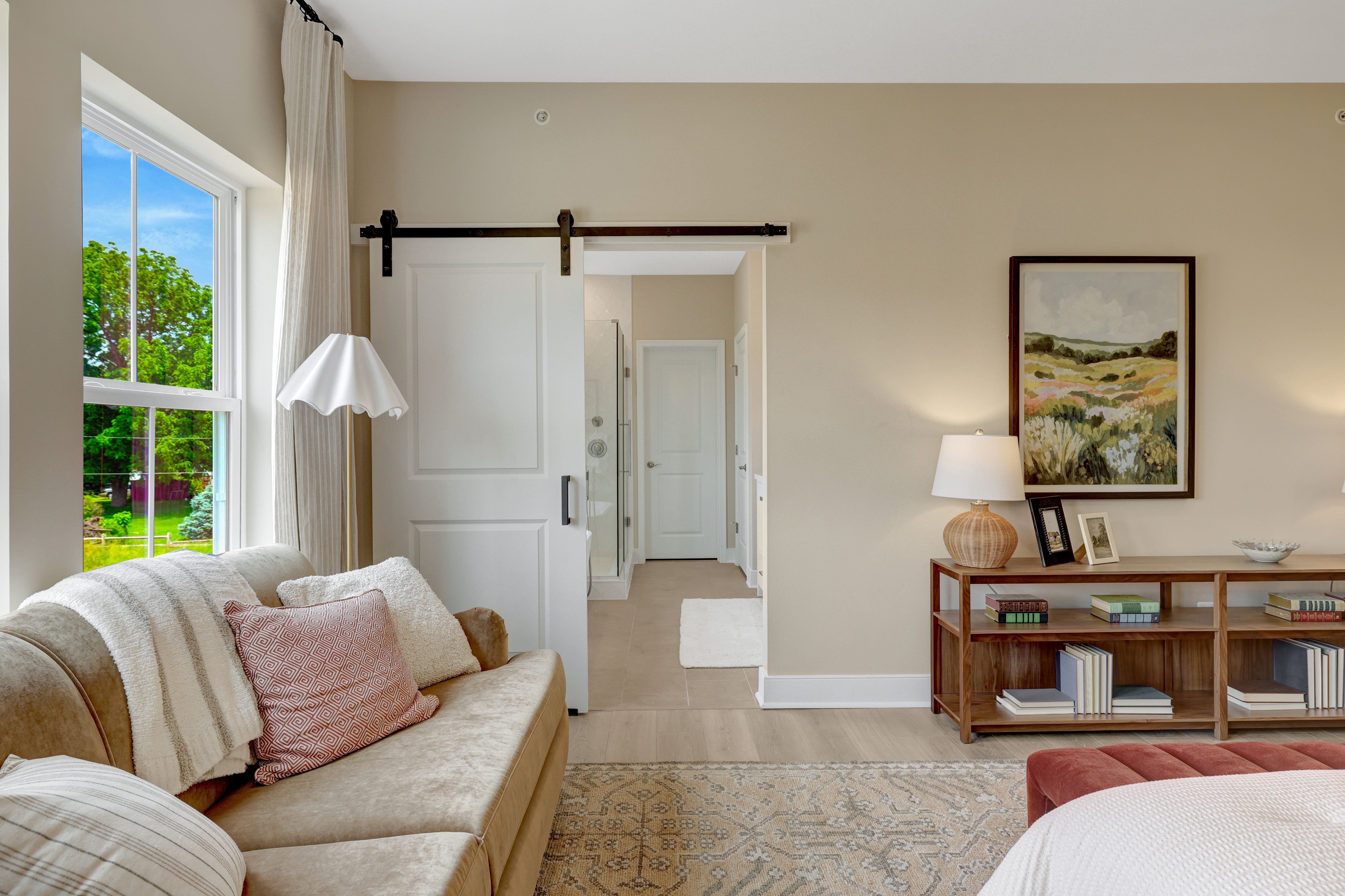 Primary suite with barn door