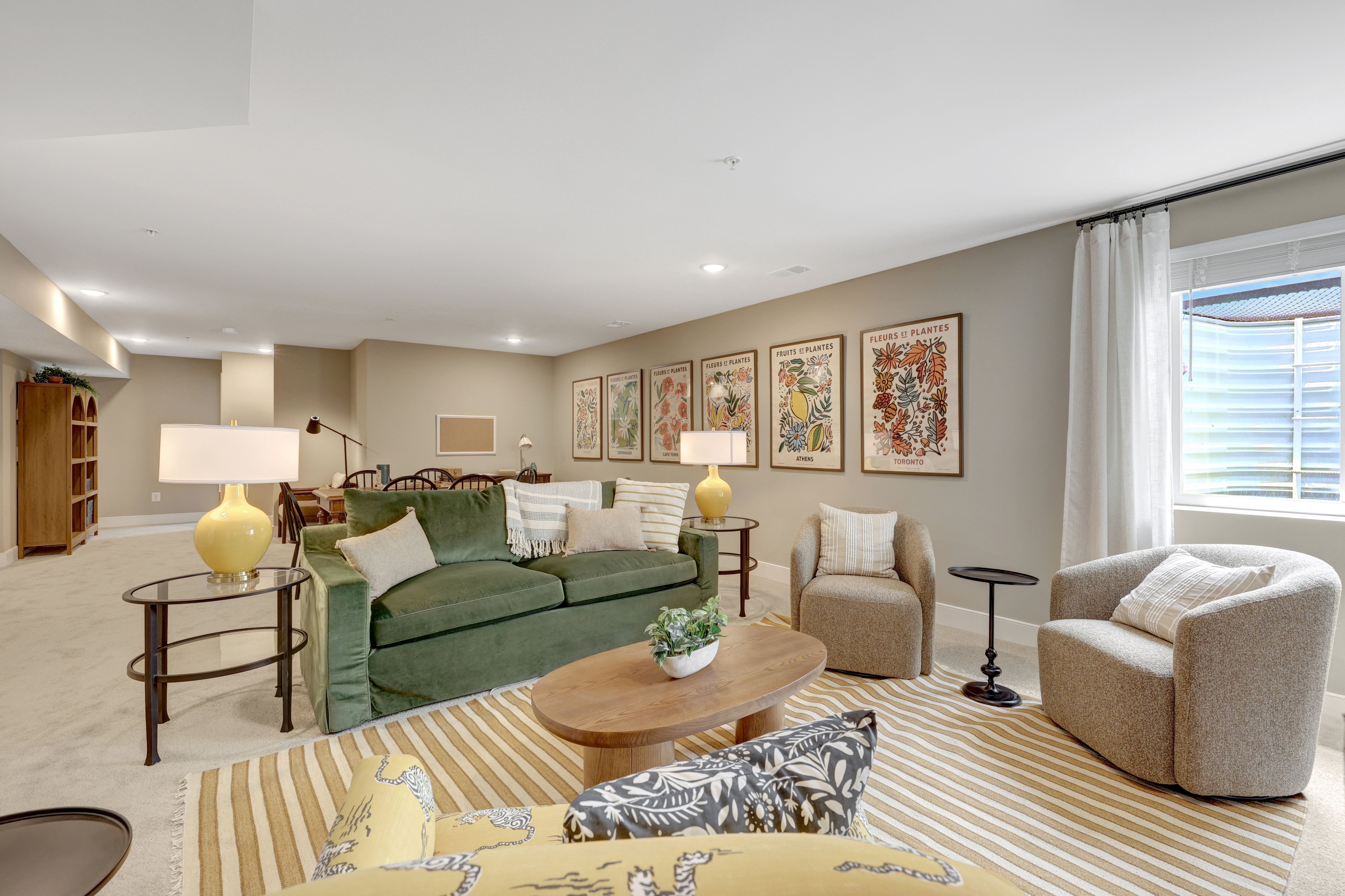 Basement with optional recreation room