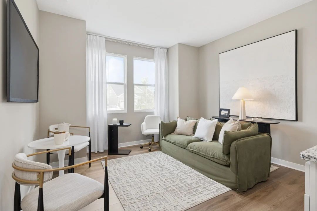 Extra Suite Plus Living Room