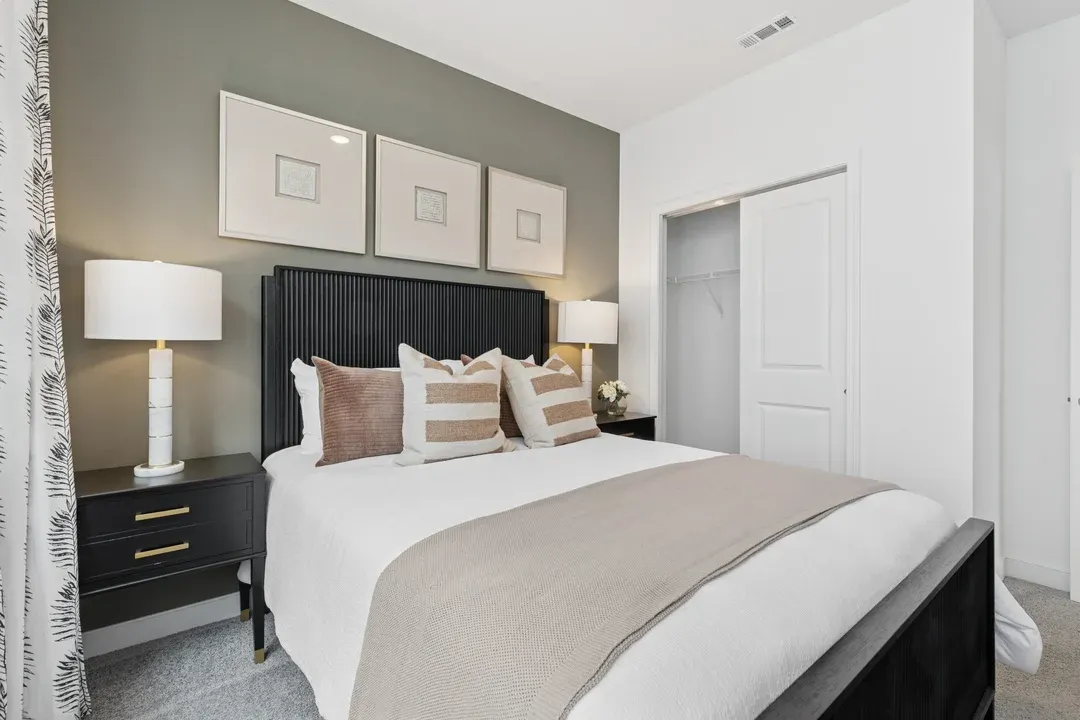 Extra Suite Plus Bedroom