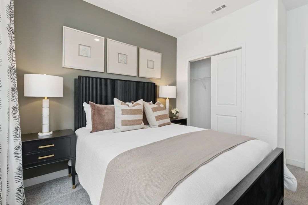 Extra Suite Plus Bedroom