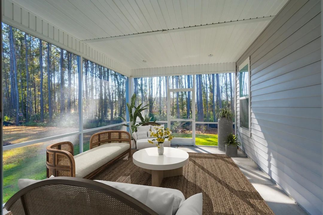 Screened Patio