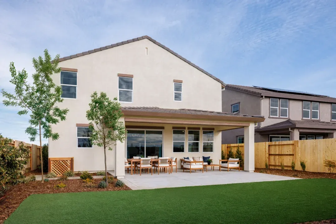 casa en Luna Bella at Plumas Lake por K. Hovnanian® Homes