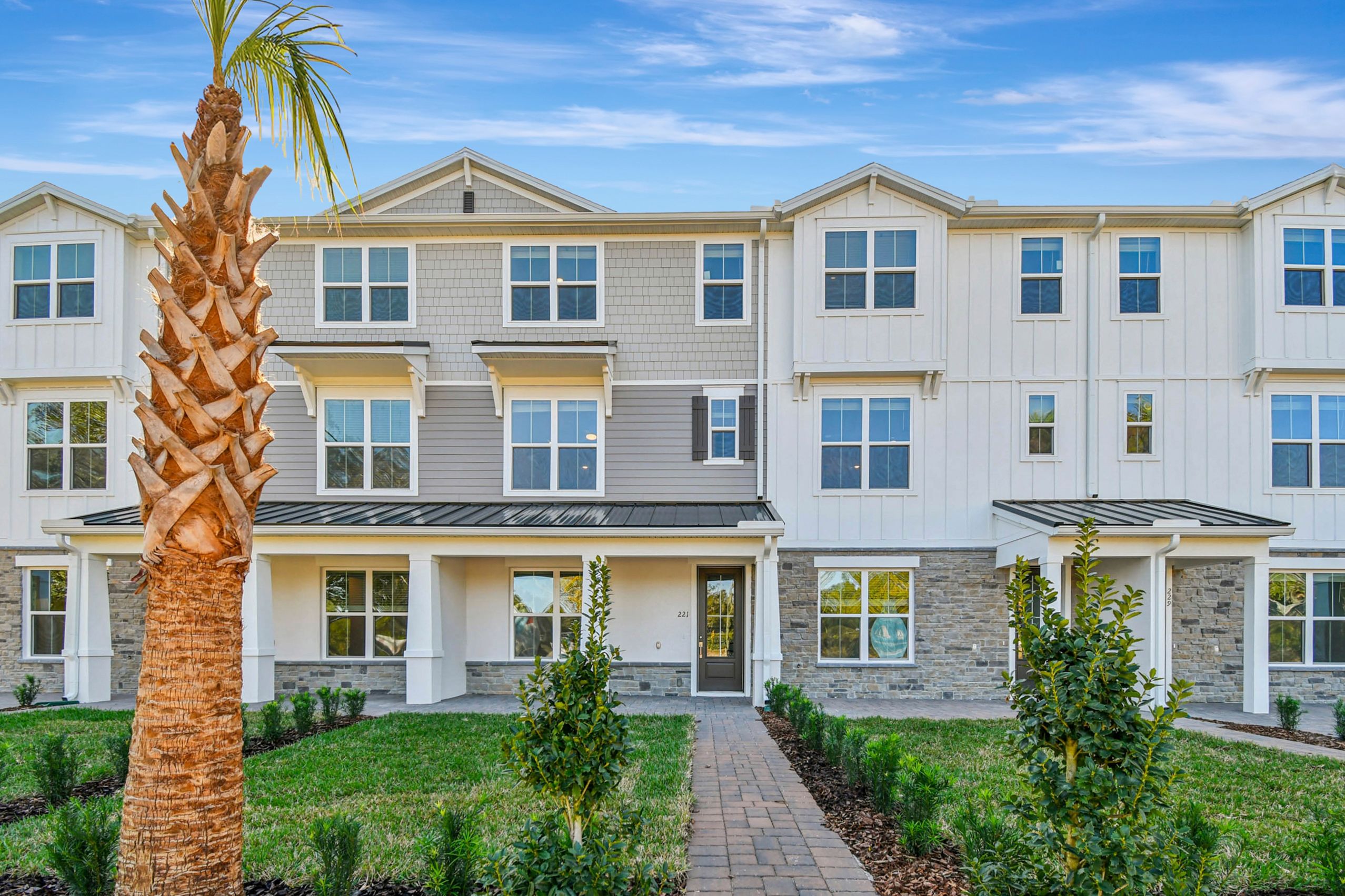 Cape May - Townes at Northlake: Oviedo, Florida - K. Hovnanian® Homes