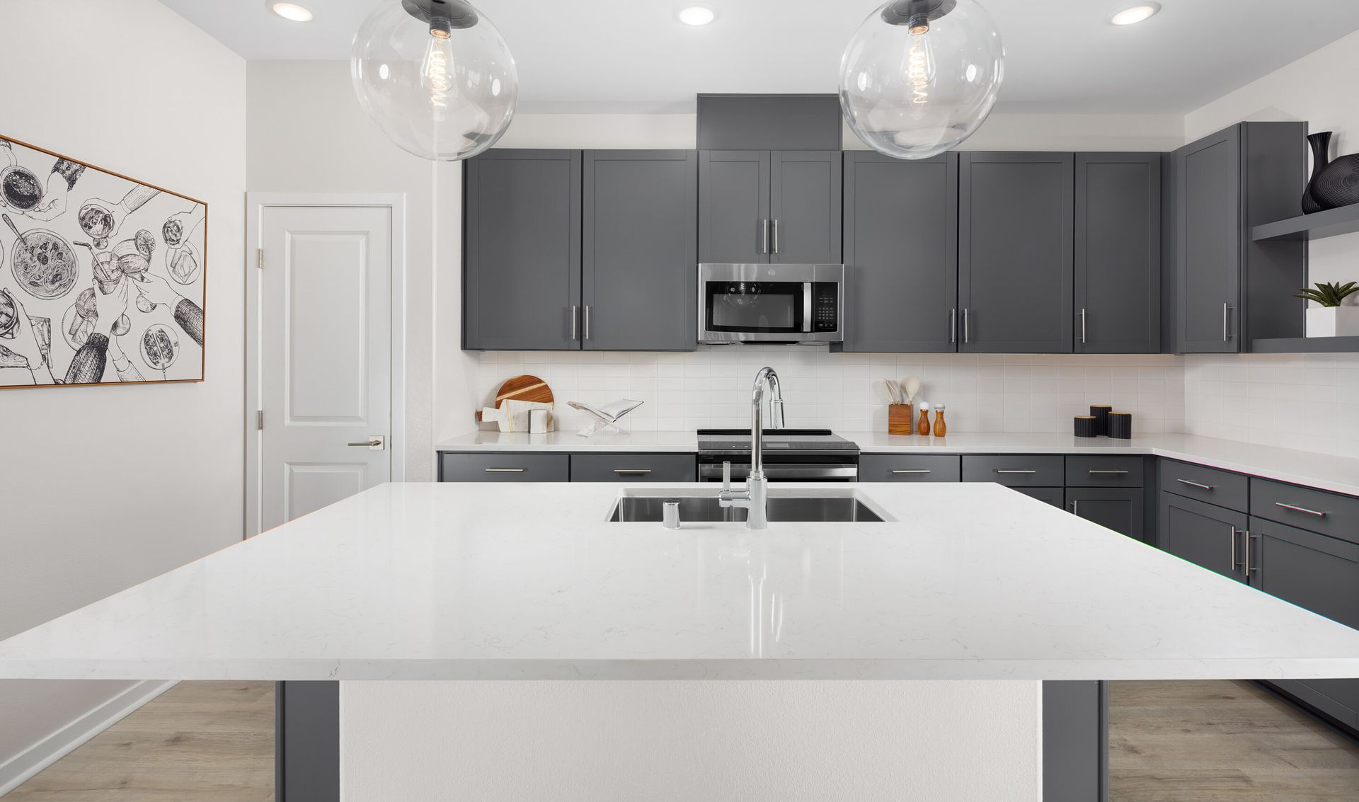 Kitchen with vast island