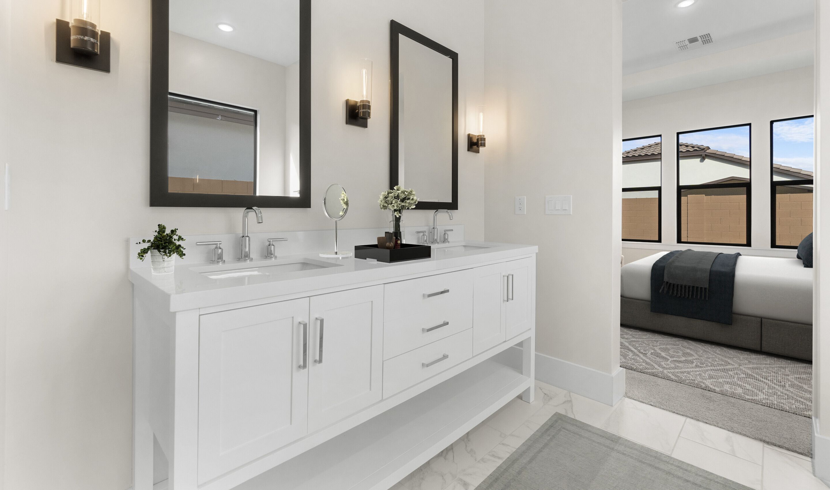 Freestanding vanity in primary bath