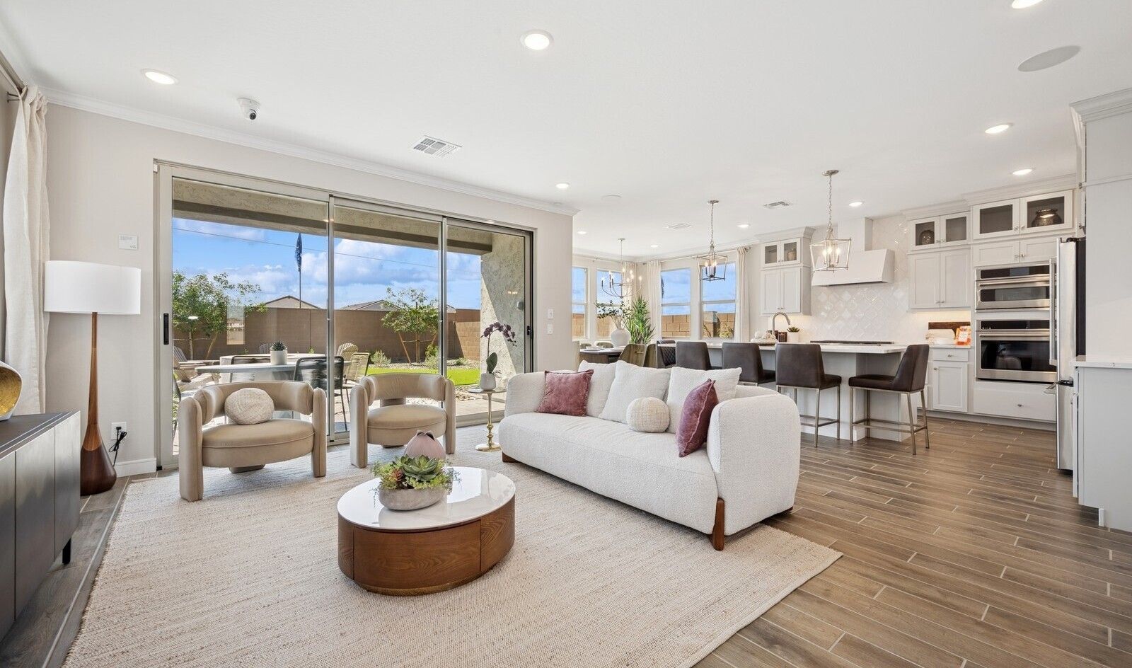 Great room adjacent to kitchen