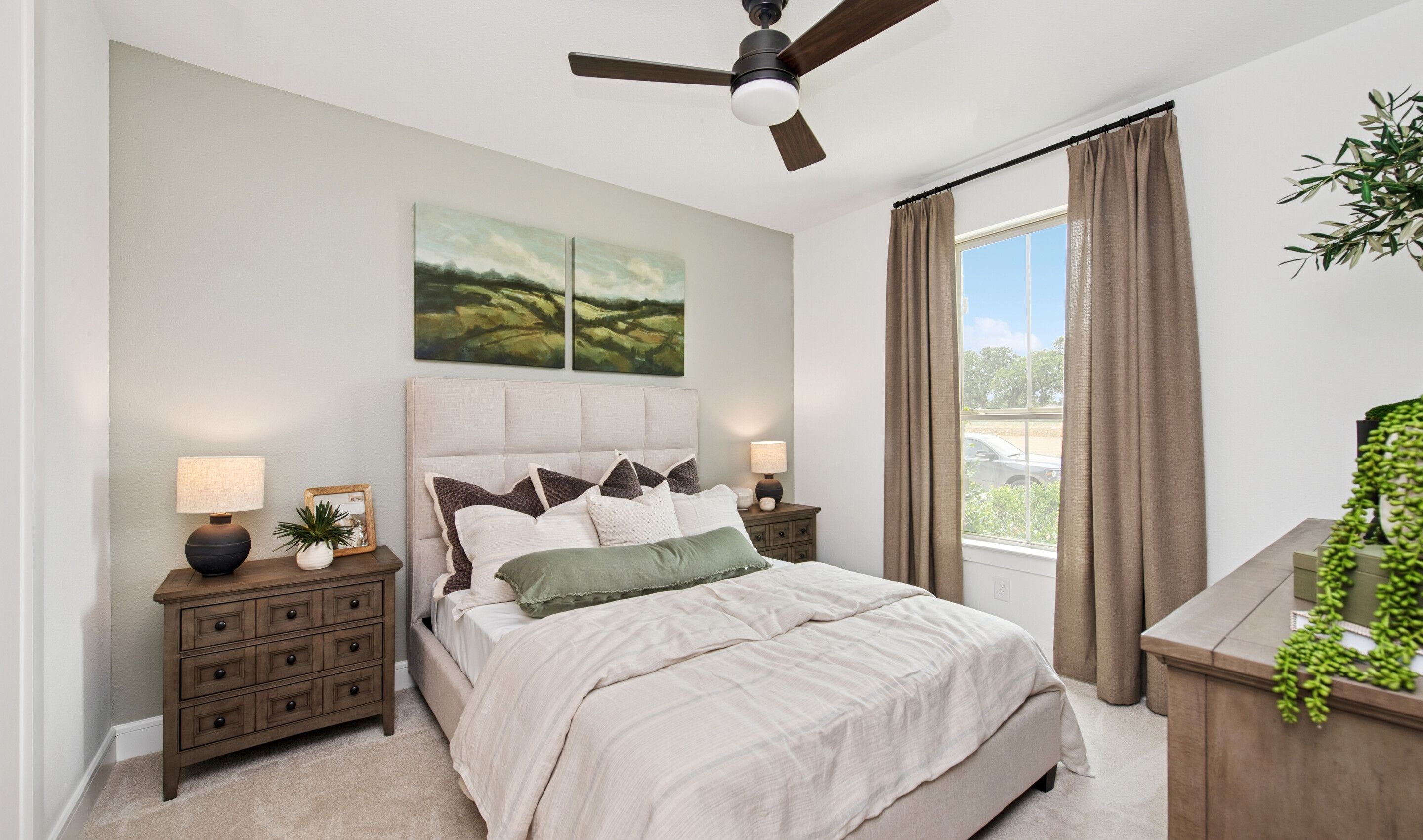 Extra Suite Bedroom