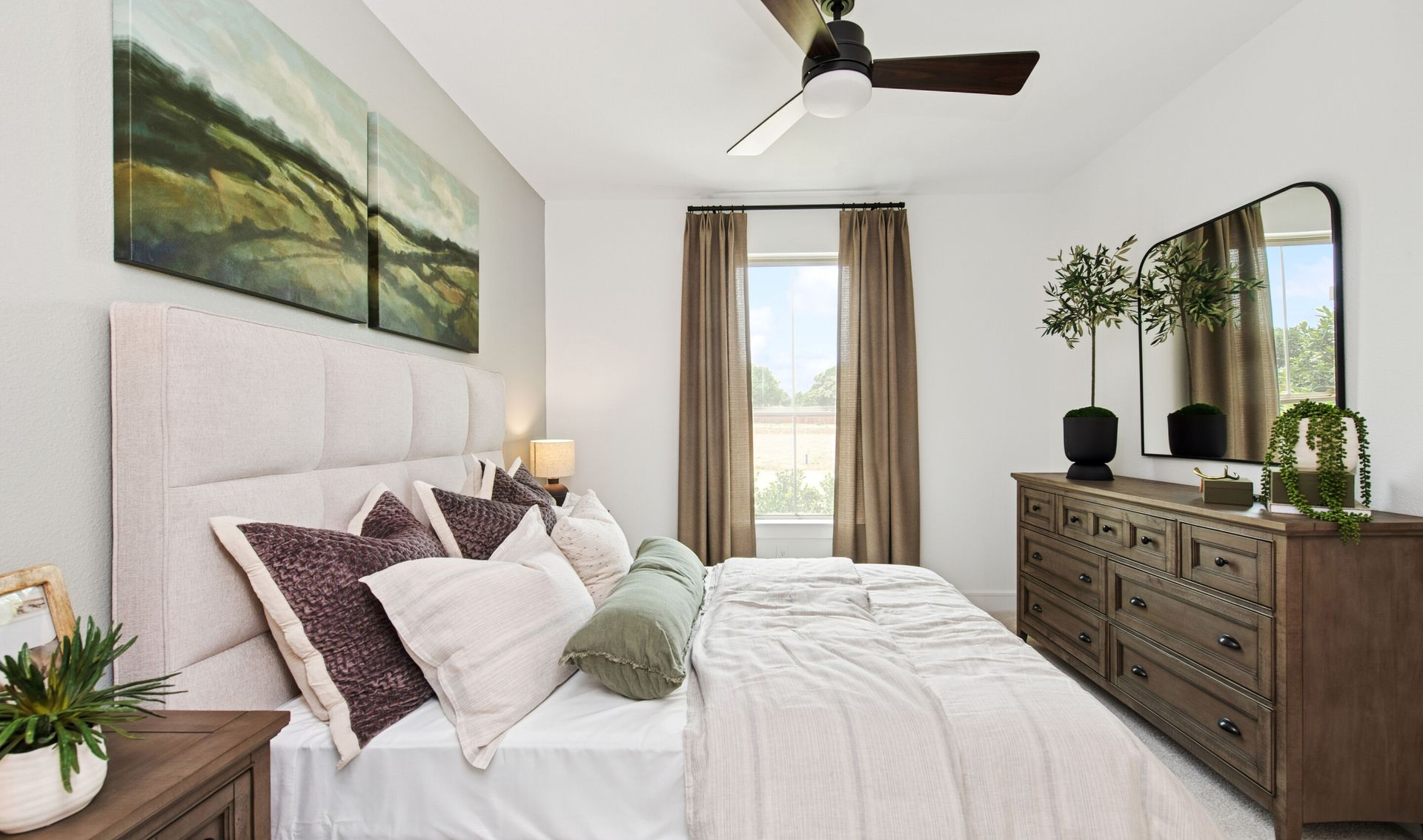 Extra Suite Bedroom