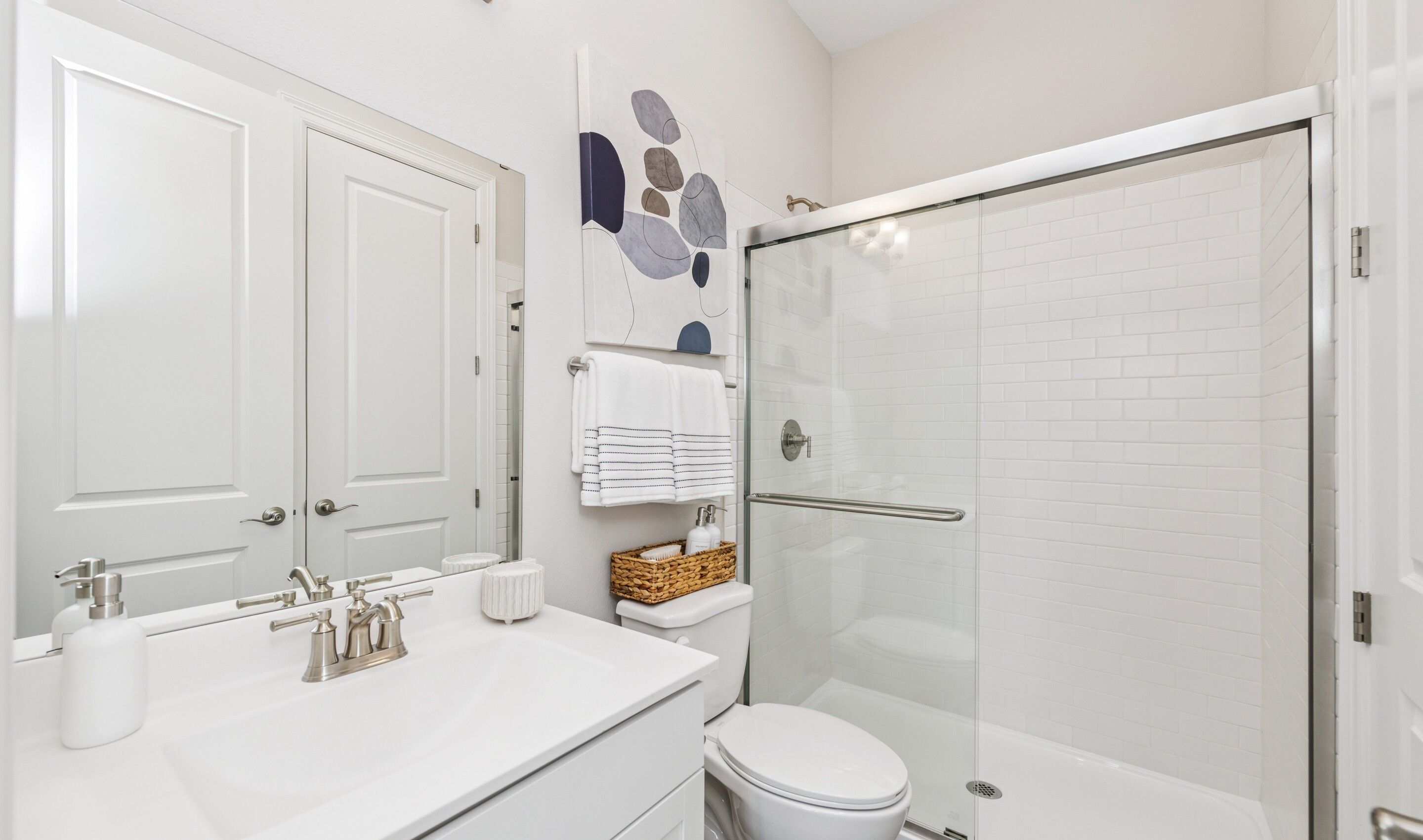 Extra Suite Bath