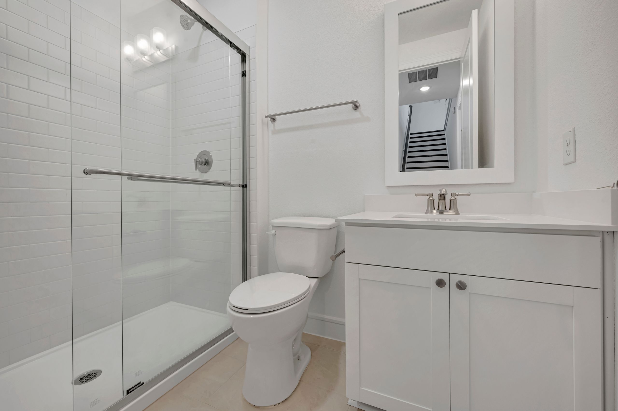 Extra Suite Bath