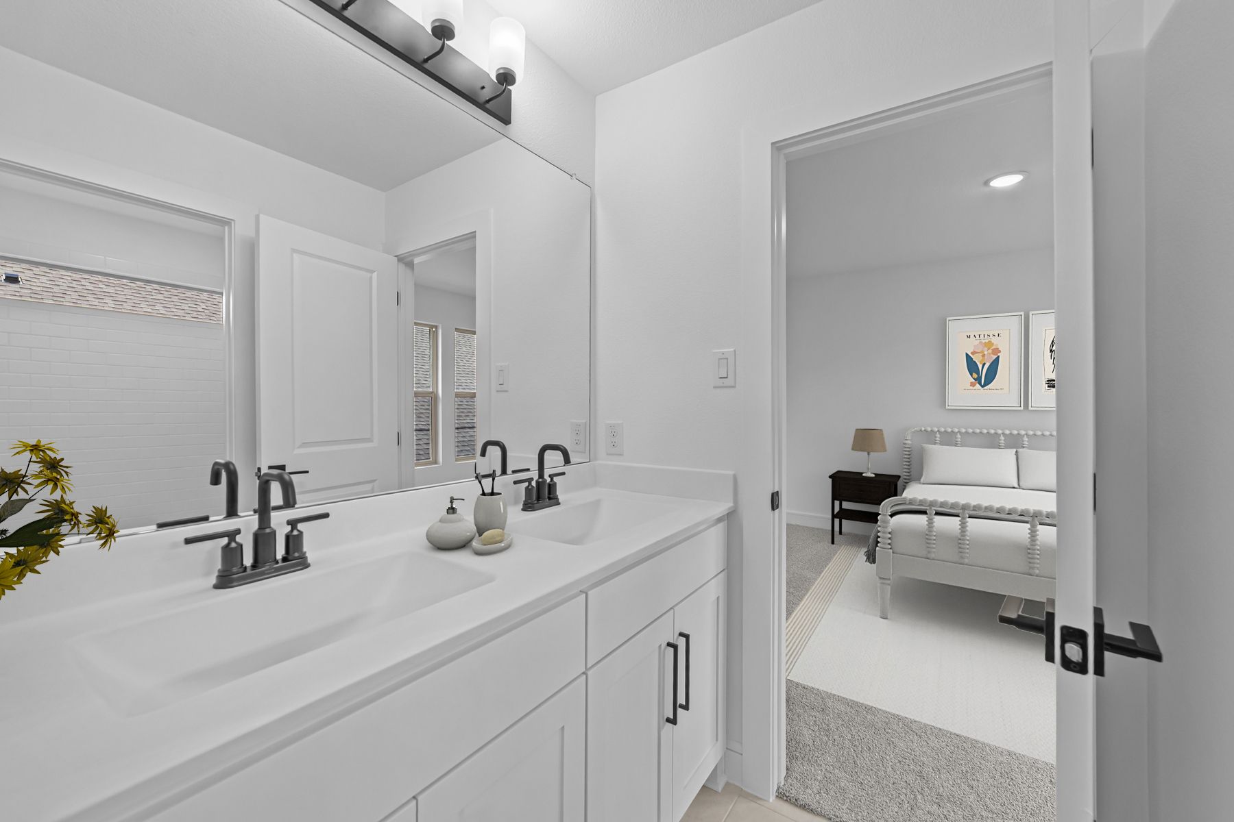 Bedroom 2/3 Bath