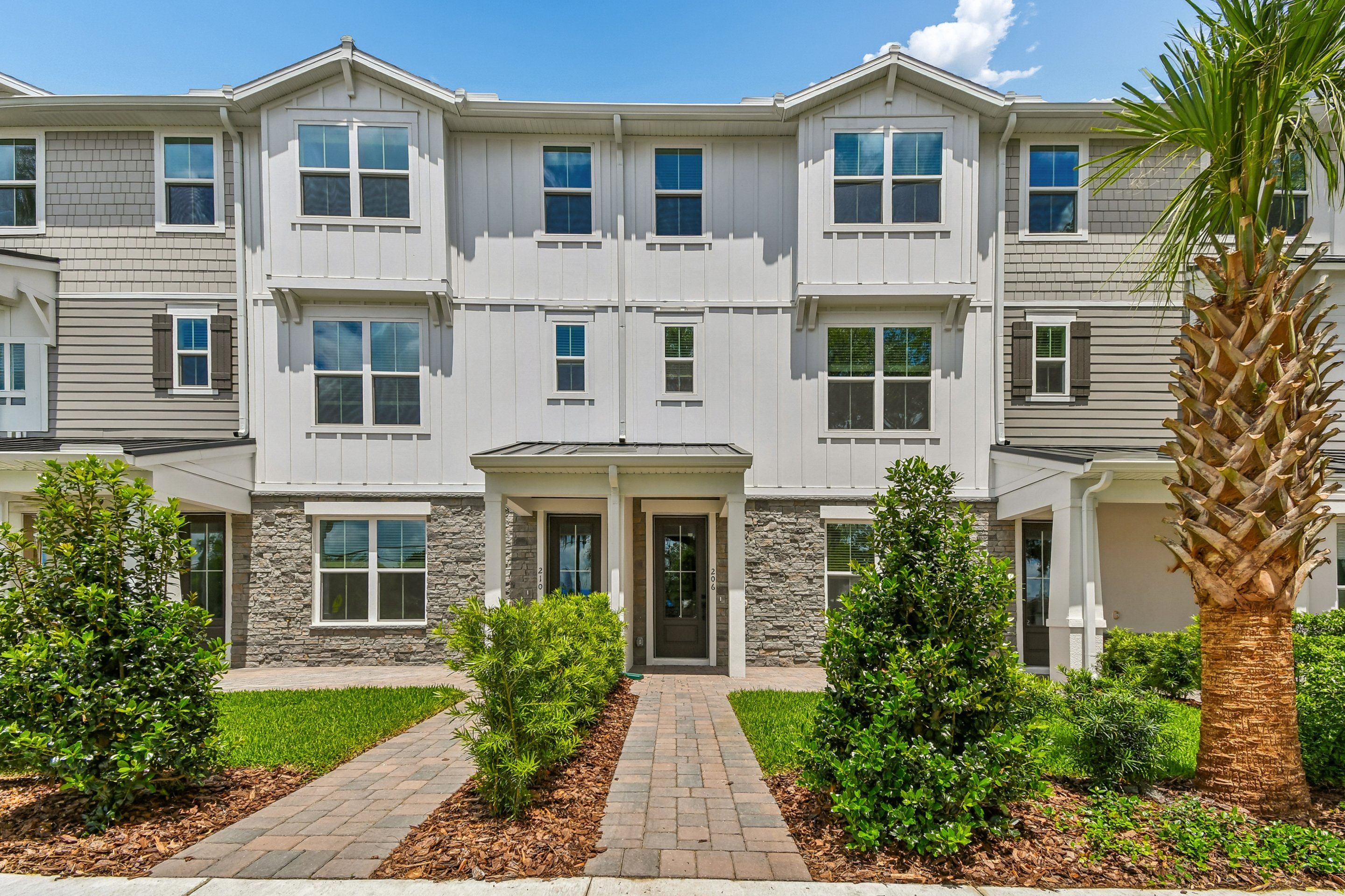 Cape May - Townes at Northlake: Oviedo, Florida - K. Hovnanian® Homes