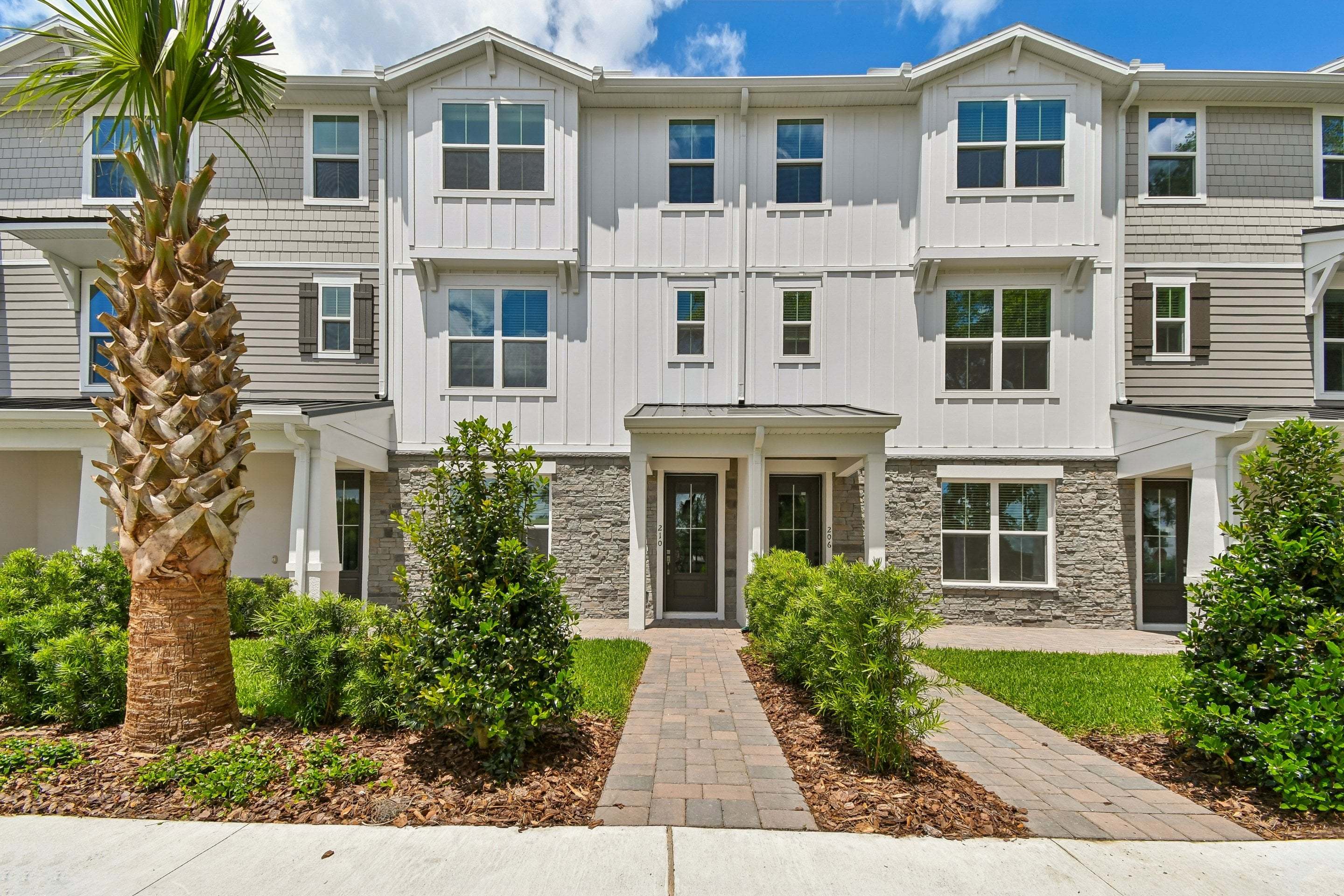 Luxurious Townhomes