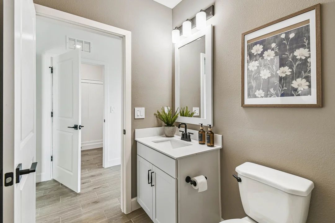 Extra Suite Bath