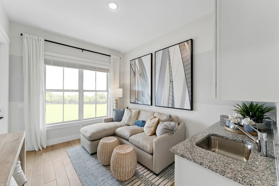 Extra Suite Plus Living Room