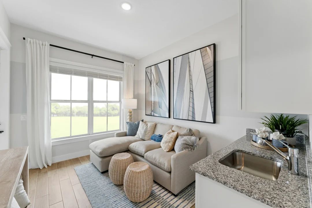 Extra Suite Plus Living Room