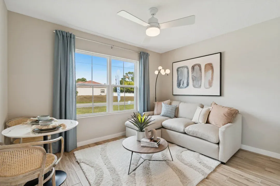 Extra Suite Plus Living Room