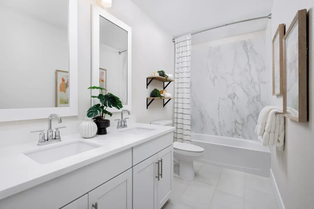 Extra Suite Bath