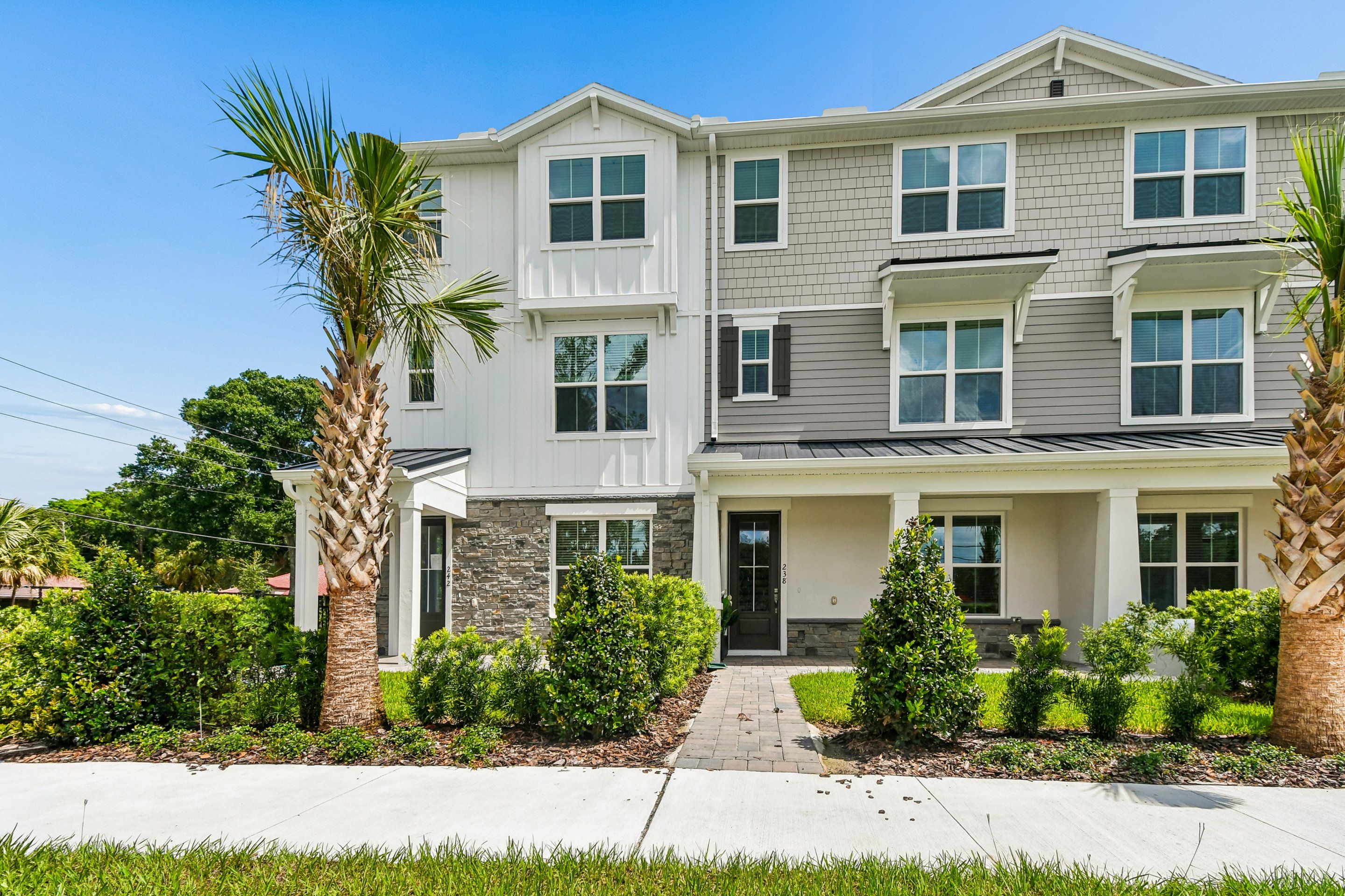Cape May - Townes at Northlake: Oviedo, Florida - K. Hovnanian® Homes
