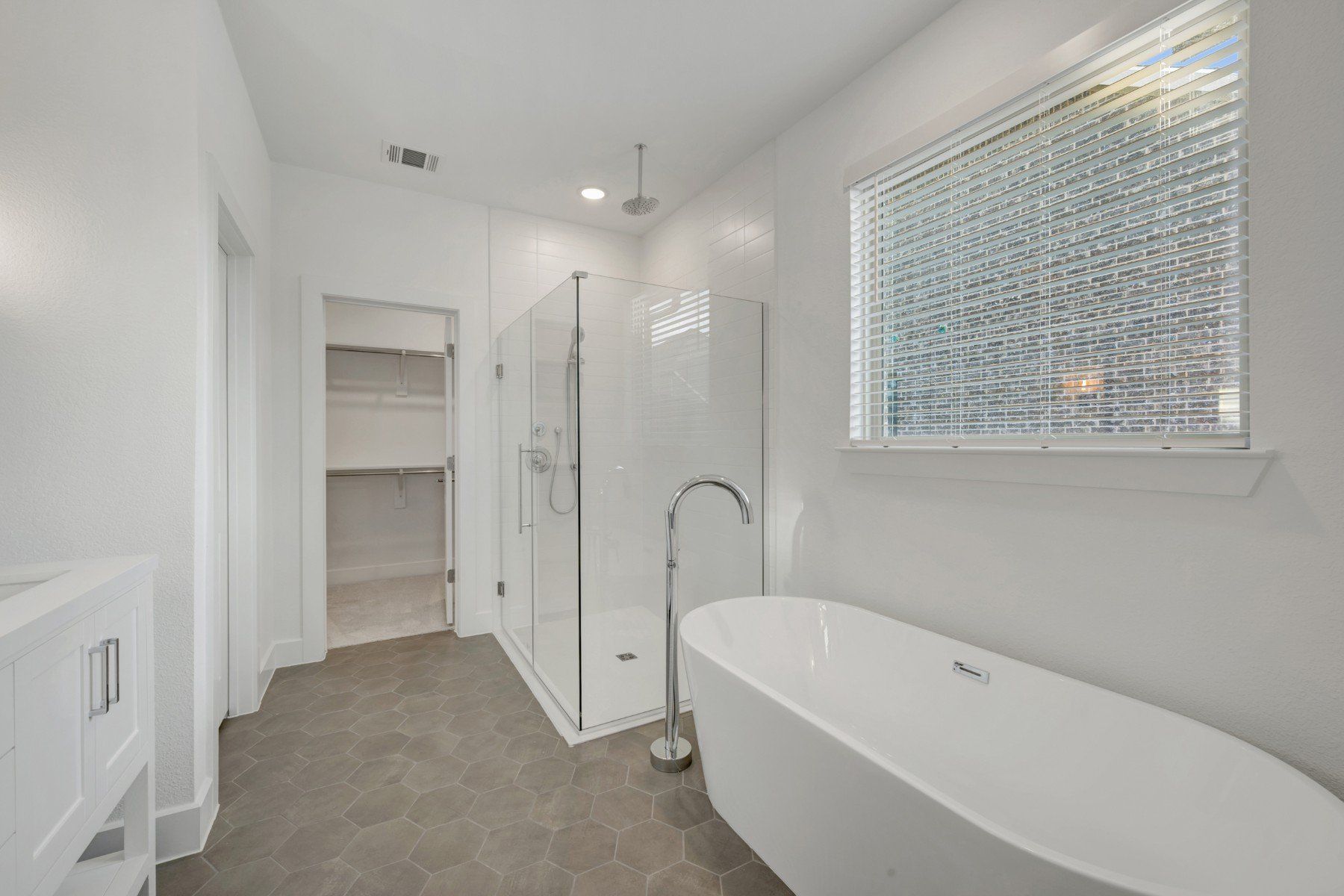 Primary Bath - September 29, 2026