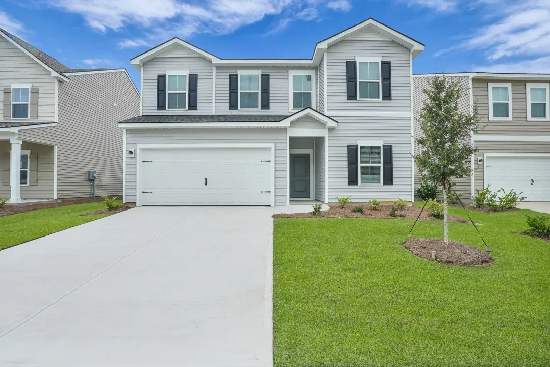 103 Kingswood Circle. Bloomingdale, GA 31302