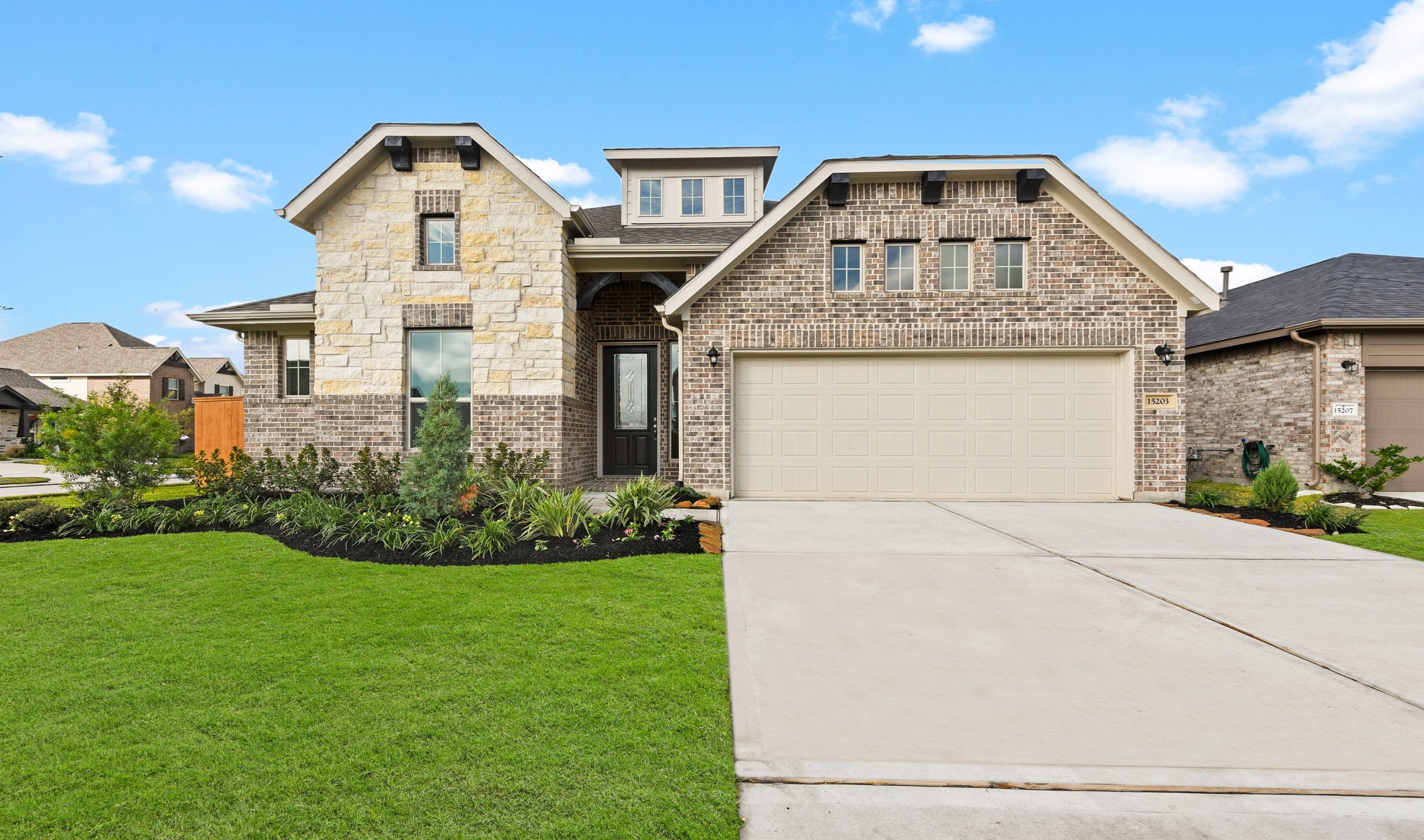Juniper II Plan at Kingdom Heights in Rosenberg, TX by K. Hovnanian® Homes