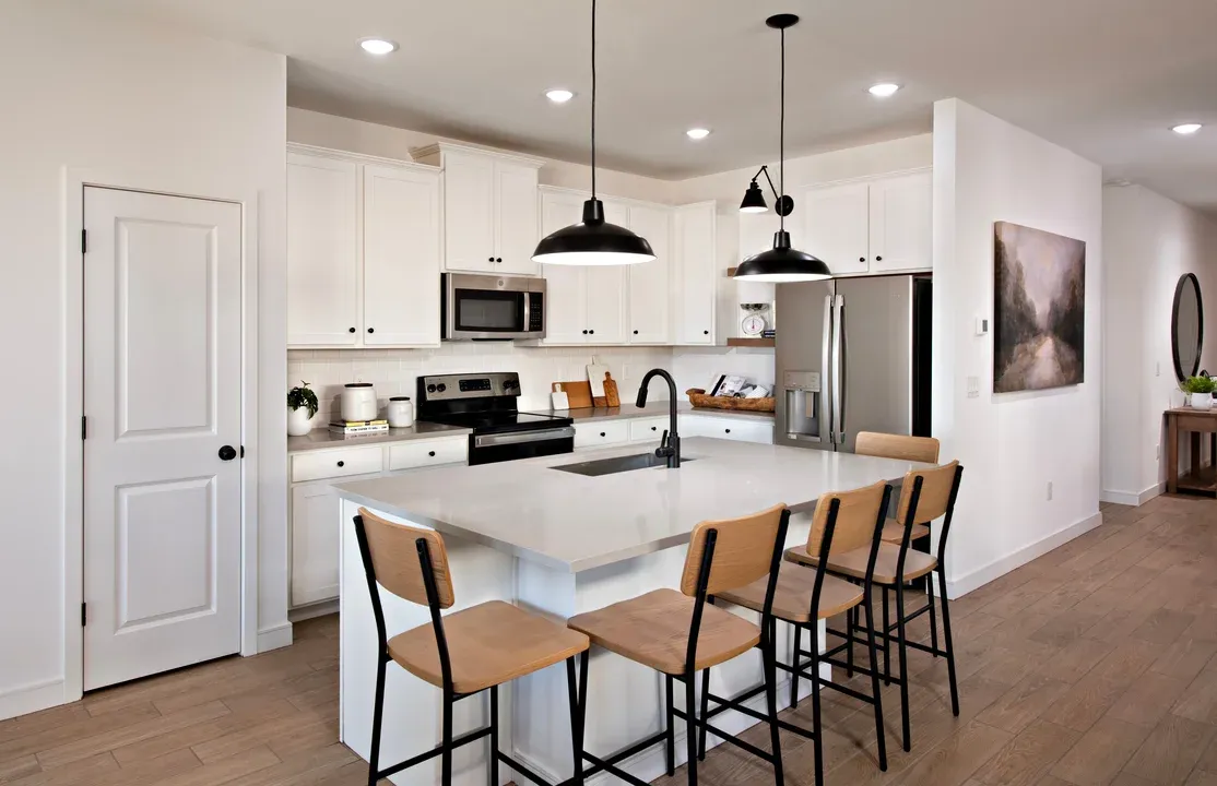 3908 S  234Th  Lane (Godavari)