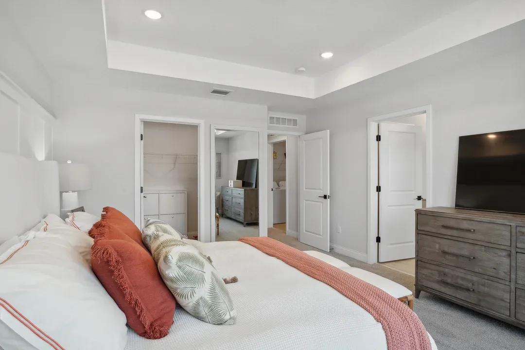 Primary suite with tray ceiling