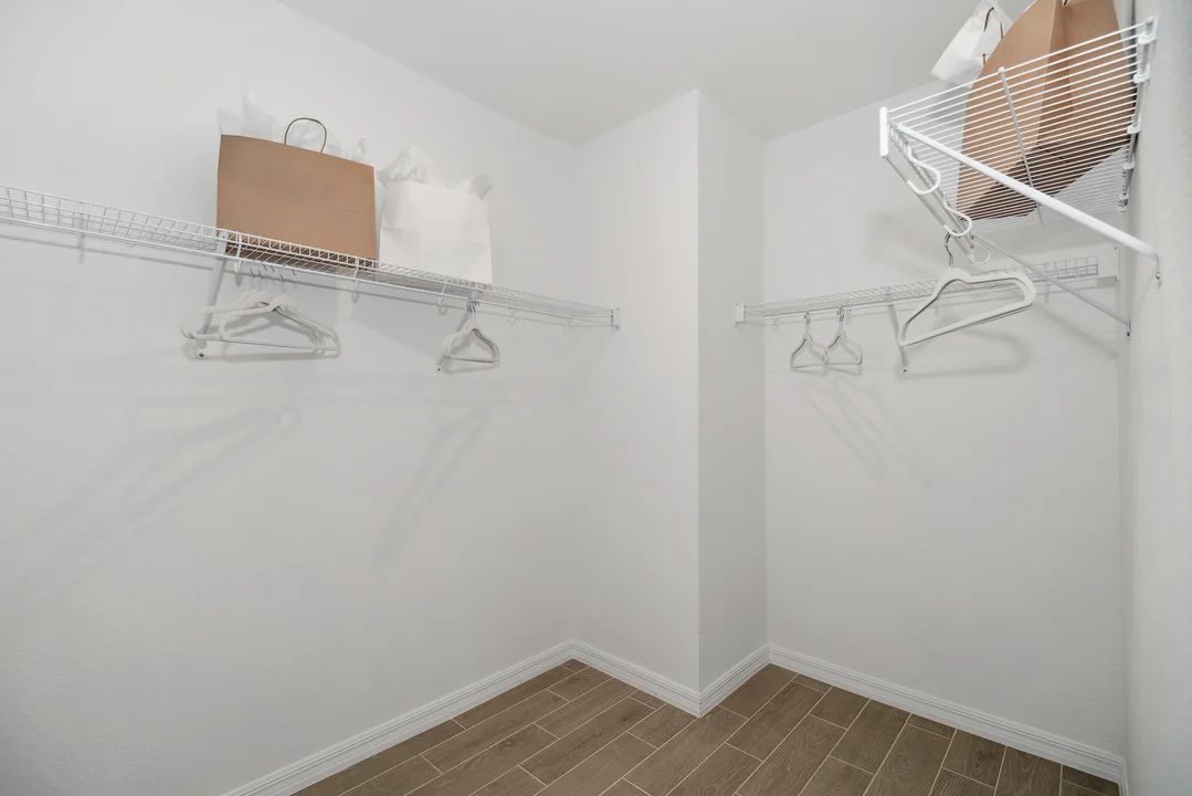 Primary suite walk-in closet