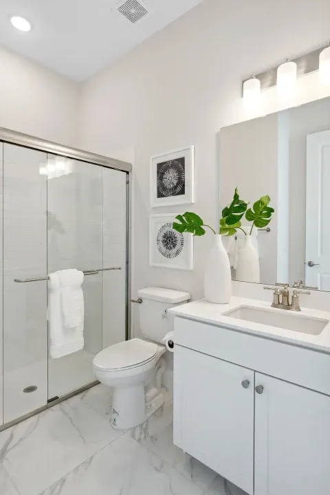 Bed 4 Bath