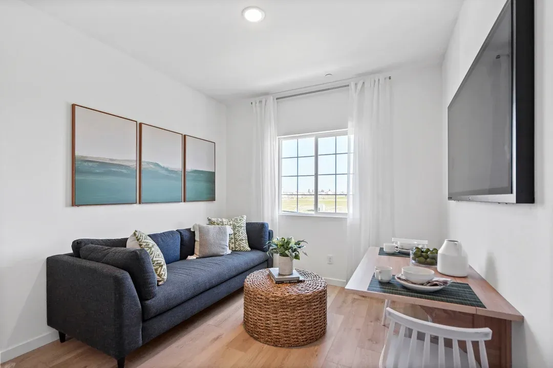 Extra Suite Plus Living Room