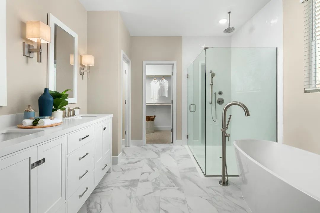 Primary bath with freestanding tub