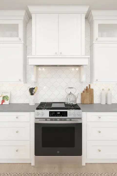 Kitchen with hexagonal backsplash