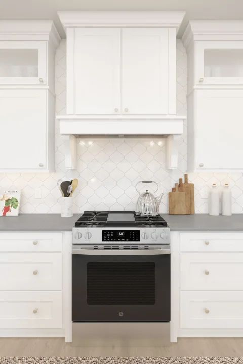 Kitchen with hexagonal backsplash