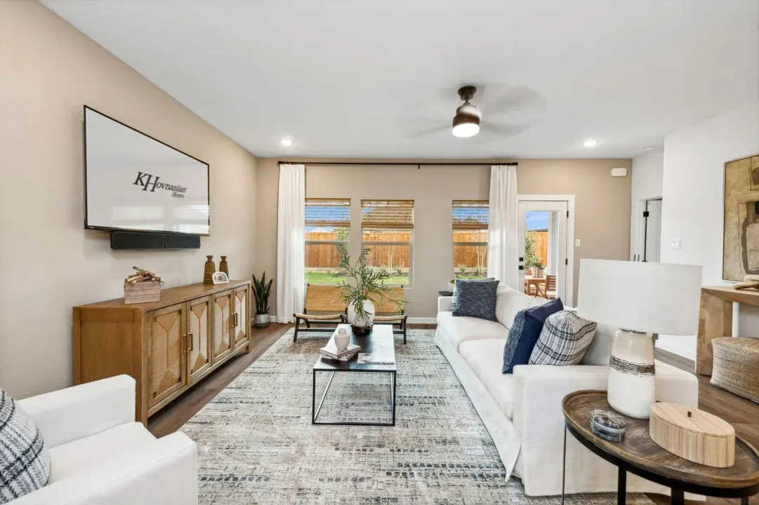 Great room with ceiling fan