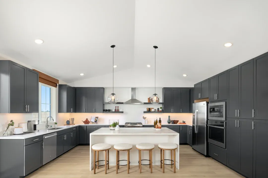 7742 Baylor Avenue (Belfast)