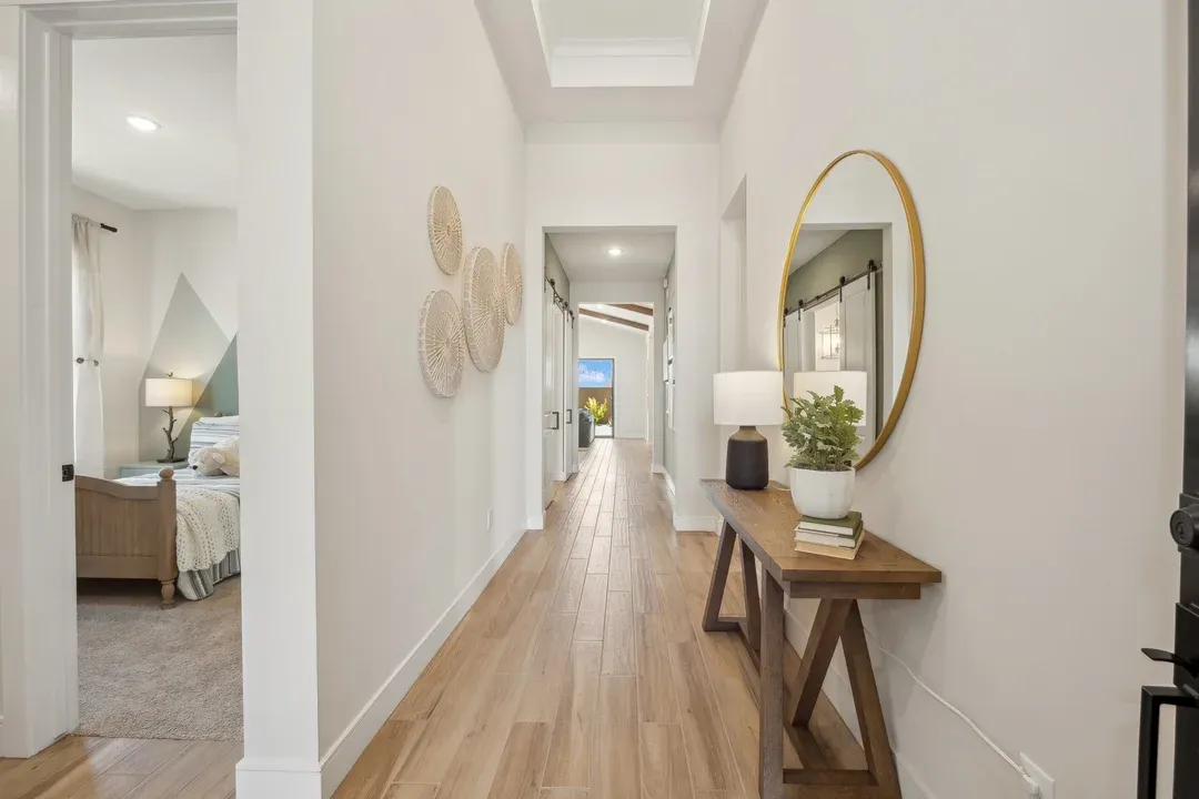 Bright and welcoming foyer
