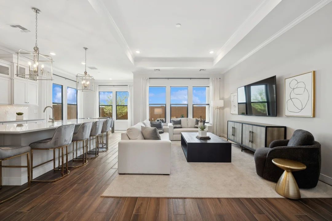 Great room adjacent from kitchen ideal for entertaining