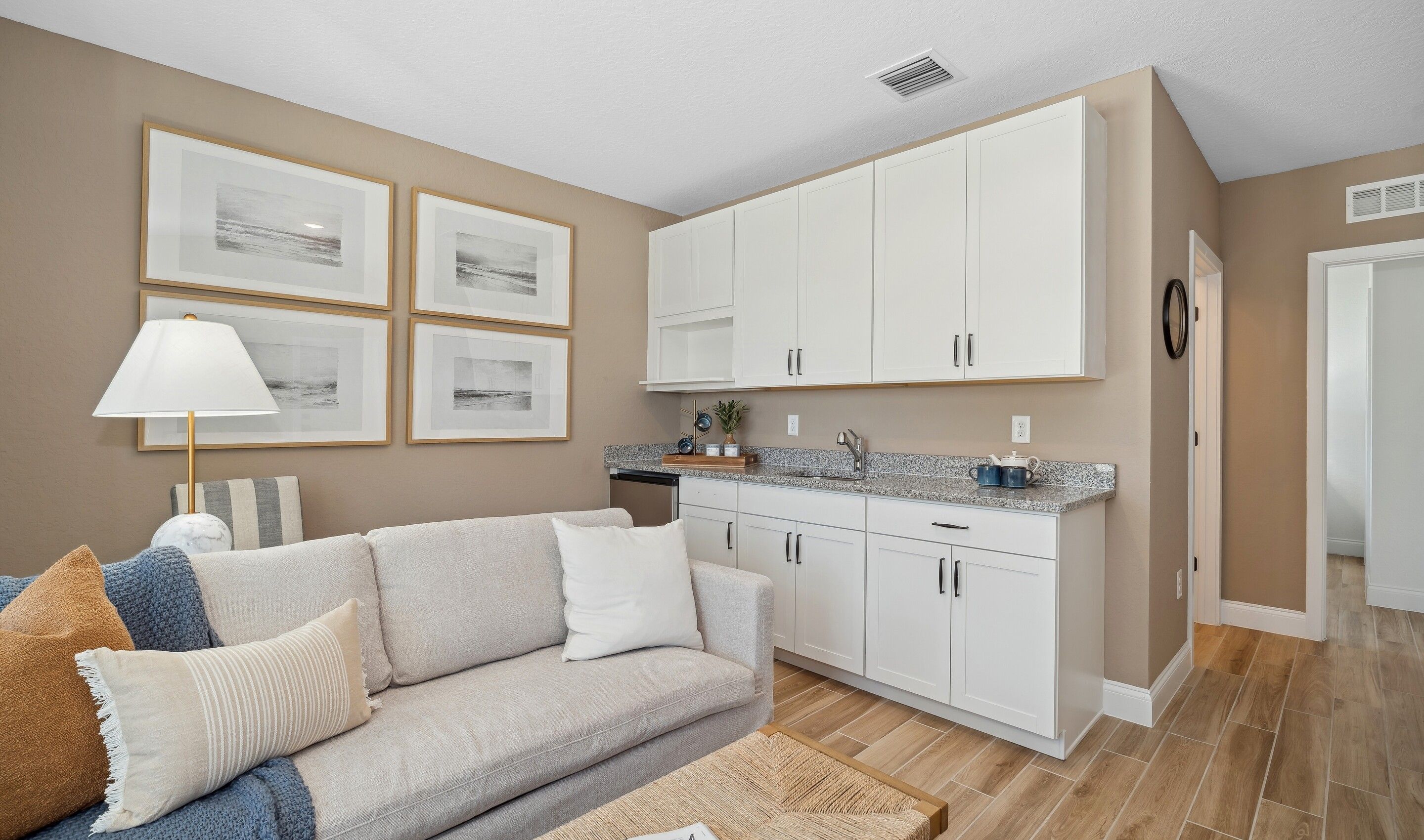 Extra Suite Plus Living Room