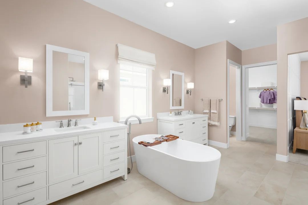 Primary bath with dual vanities