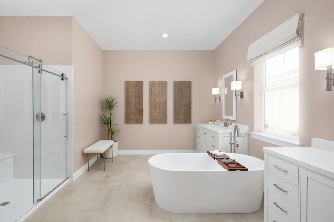 Primary bath with freestanding tub