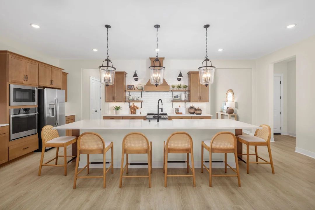 Kitchen with quartz island and countertops