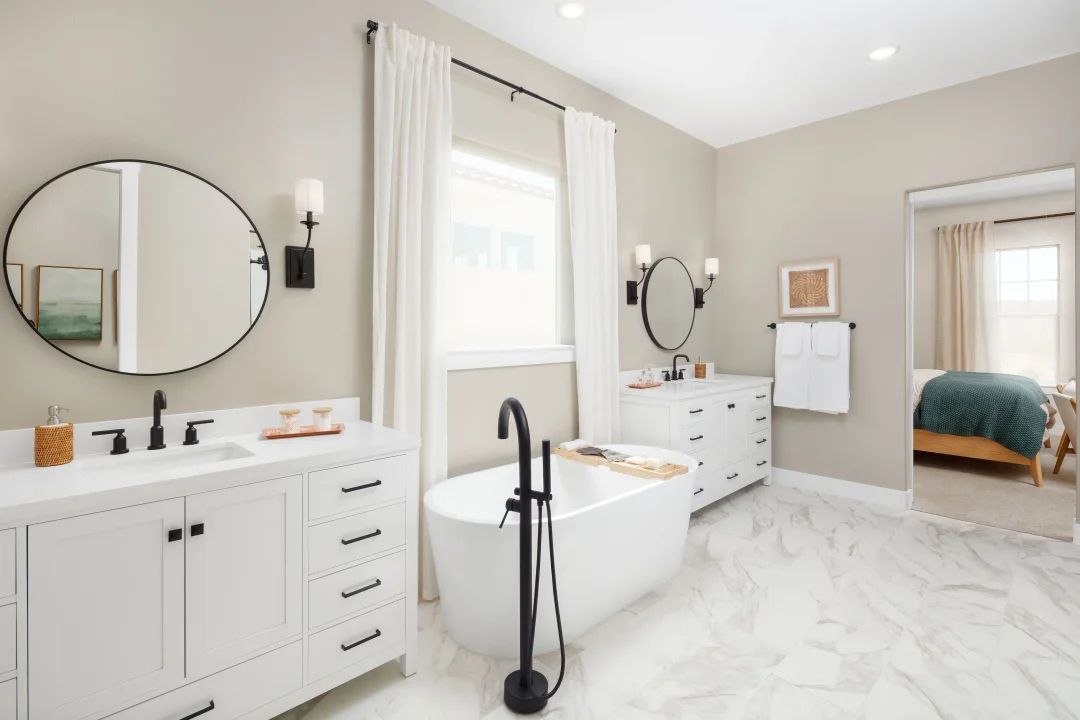 Primary bath with dual vanities