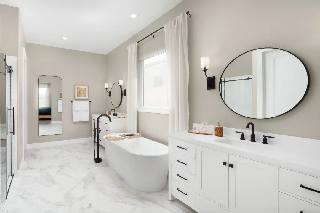 Primary bath with freestanding tub